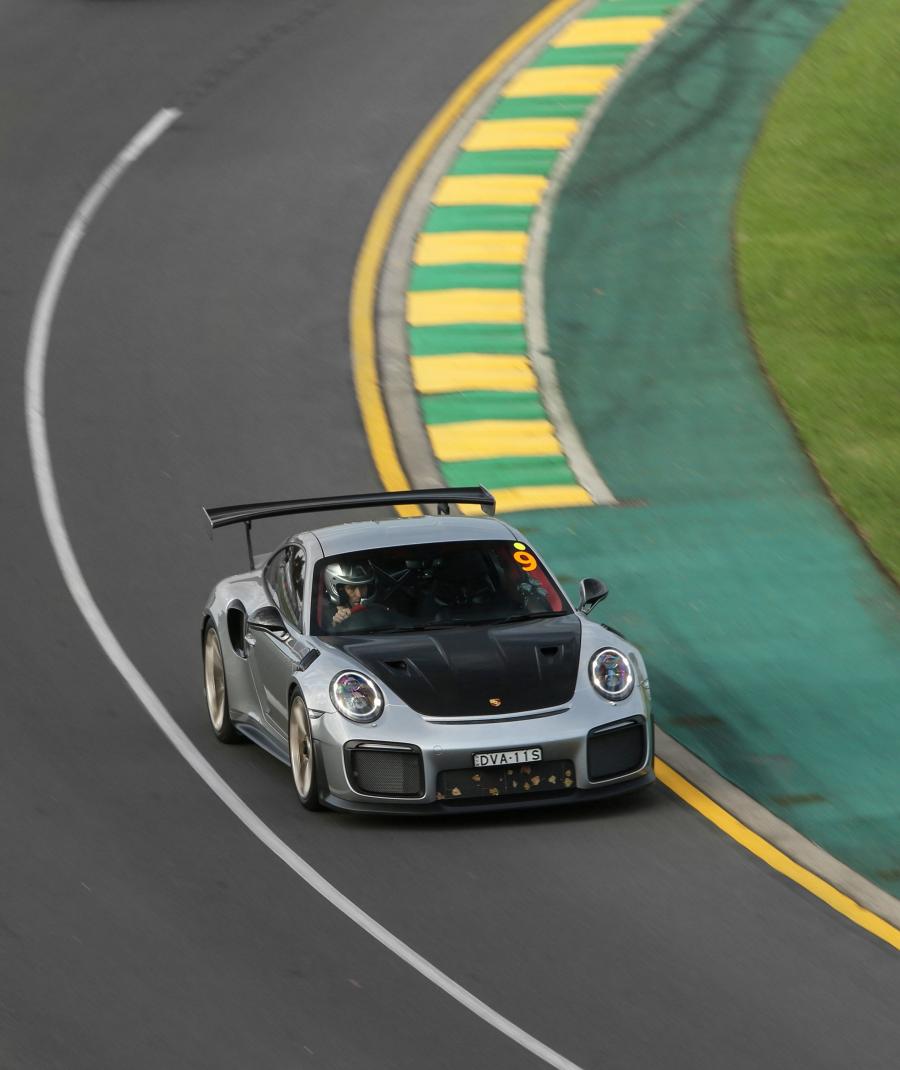  Porsche 911 GT2 RS (991) 2018 года  (AU) (фото 29 из 38)